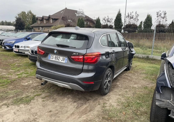 BMW X1 cena 34000 przebieg: 72000, rok produkcji 2017 z Iłża małe 232